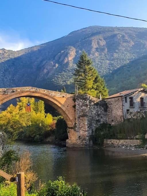 Un Tros De Sal. Casa Rural A Gerri De La Sal. Villa Exteriör bild