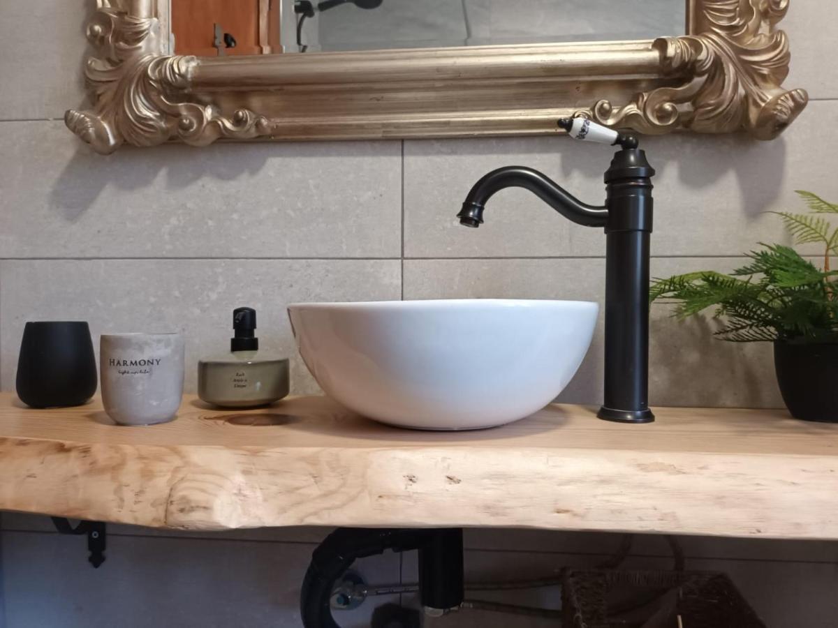 Un Tros De Sal. Casa Rural A Gerri De La Sal. Villa Exteriör bild